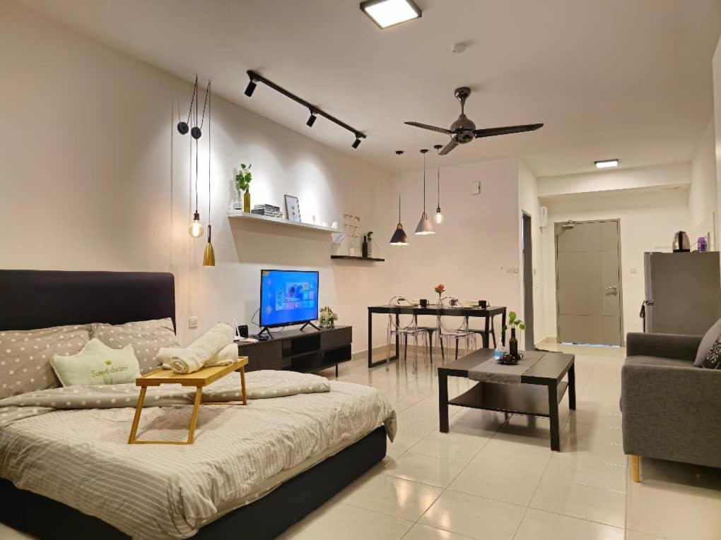Tiara Imperio Studio 舒适和温暖环境适合情侣享受家的感觉 Kajang Εξωτερικό φωτογραφία